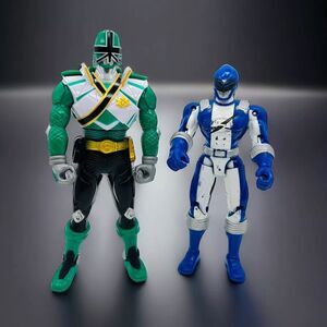 Bandai Power Rangers Action Figures 2011 Samurai Green & 2006 Overdrive Blue